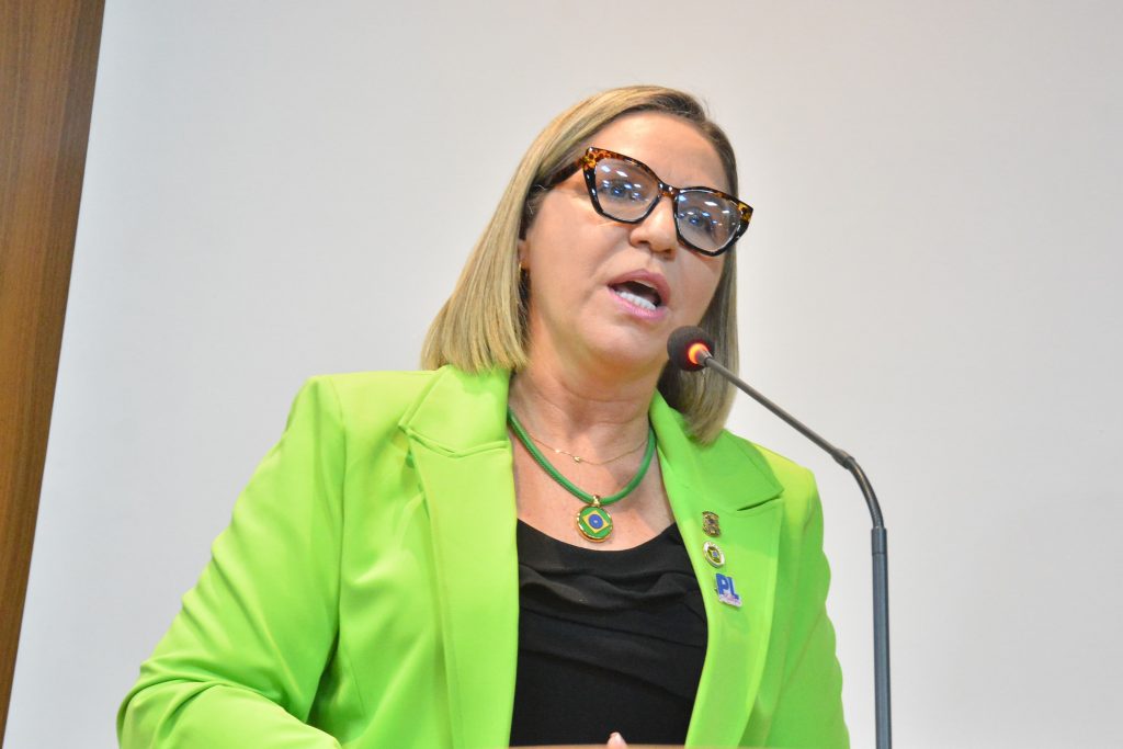 Flávia Berthier quer instituir o “Maio Laranja”