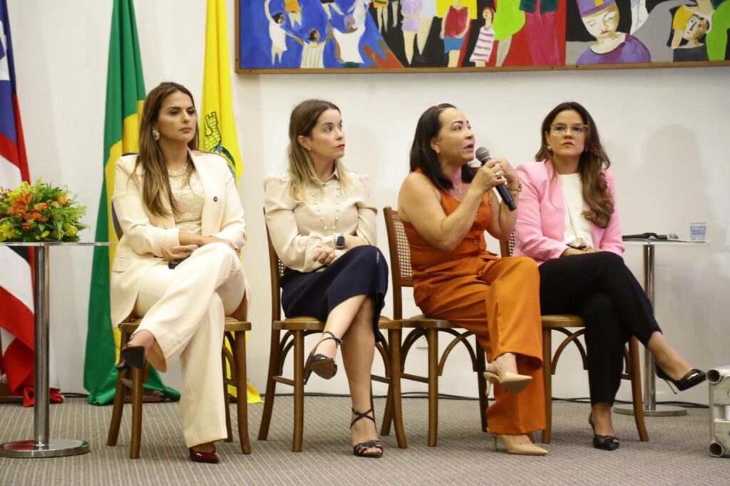 Vereadoras Thay Evangelista e Concita Pinto conclamam mulheres a buscar maior participação na política