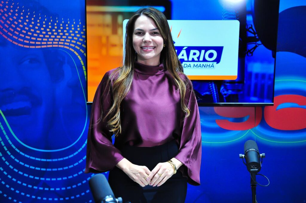 Deputada Janaína comemora indicação da Alema a Prêmio Unale a partir de projeto de sua autoria