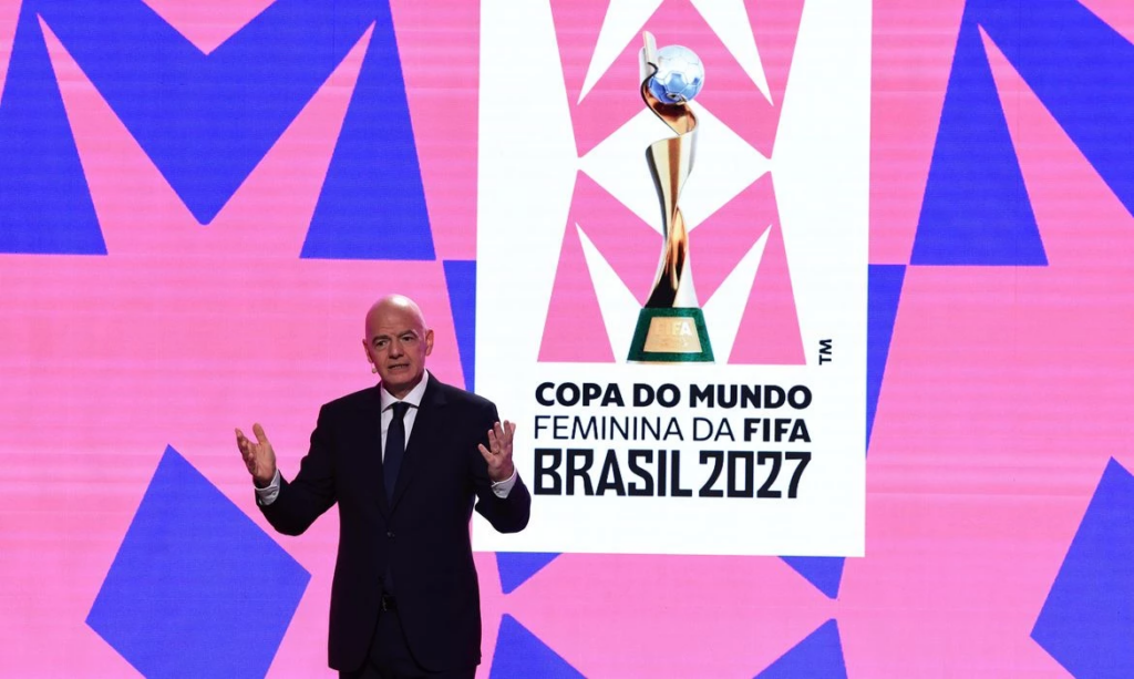 Marca da Copa do Mundo Feminina de 2027 é lançada pela FIFA no Rio
